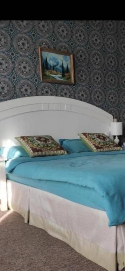 Strelets Hotell Bisjkek Eksteriør bilde