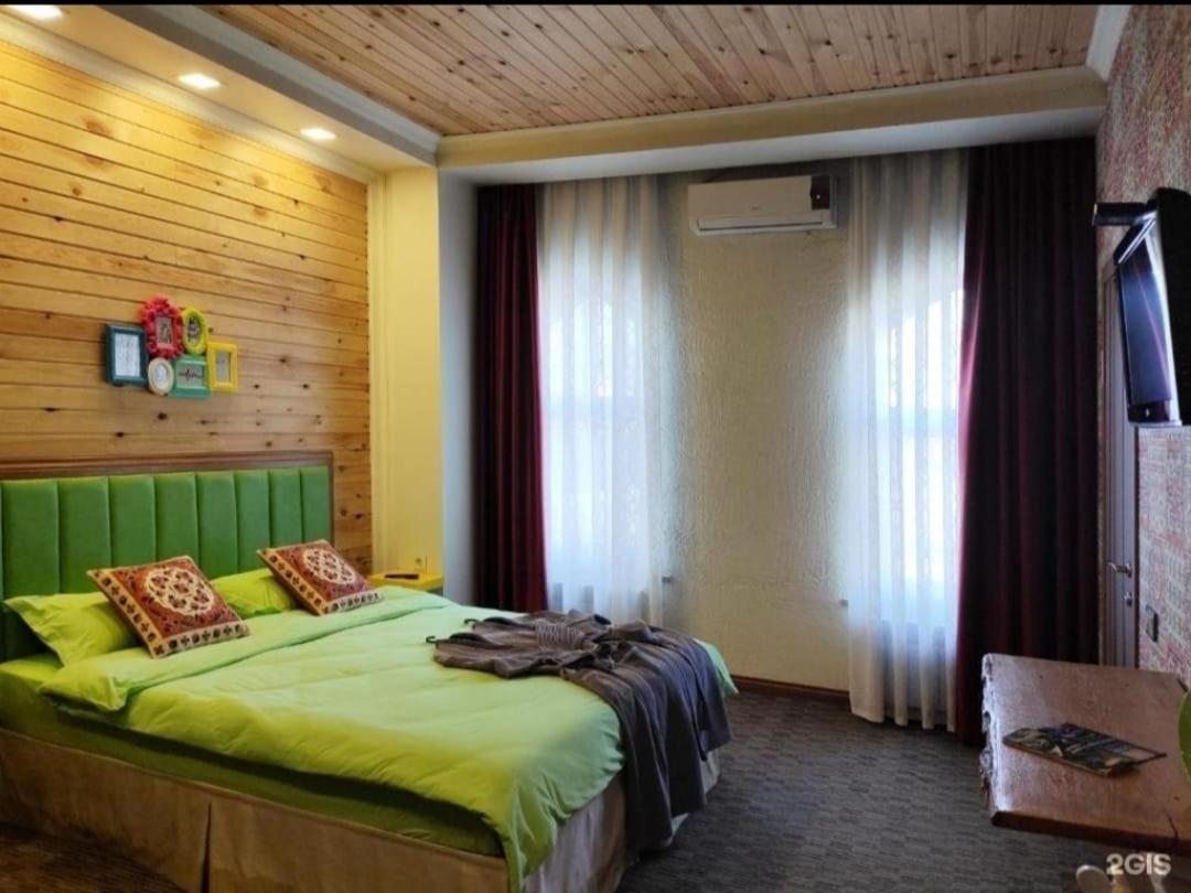 Strelets Hotell Bisjkek Eksteriør bilde